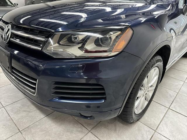 2012 volkswagen touareg vr6 sport