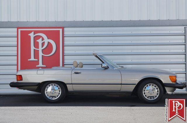 1988 mercedes-benz 560sl convertible 68,473 miles smoke silver metallic