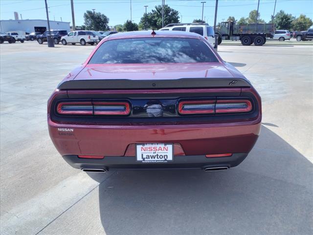 2023 dodge challenger sxt
