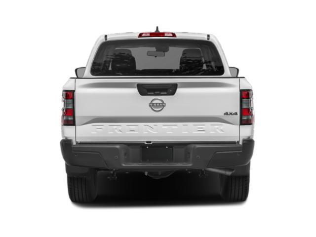 2022 nissan frontier s
