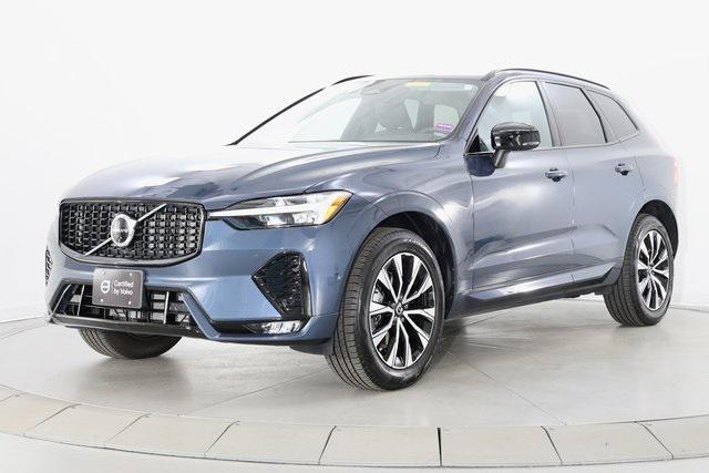 2024 volvo xc60 b5 plus dark theme