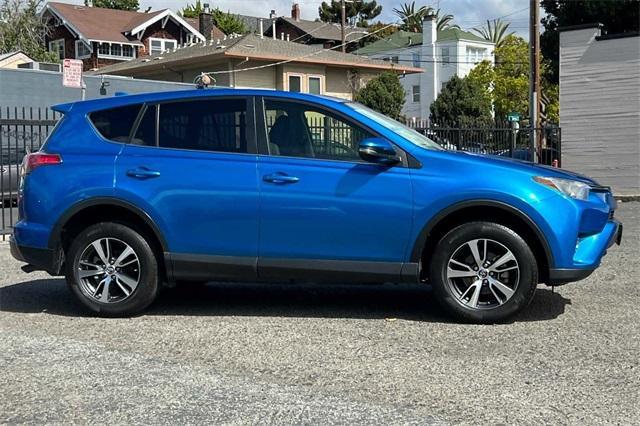 2018 toyota rav4 xle