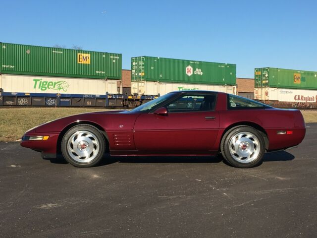 1993 corvette z25 40th anniversary coupe 32k miles lt1