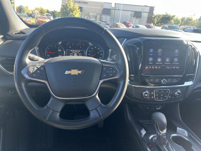 2023 chevrolet traverse lt cloth