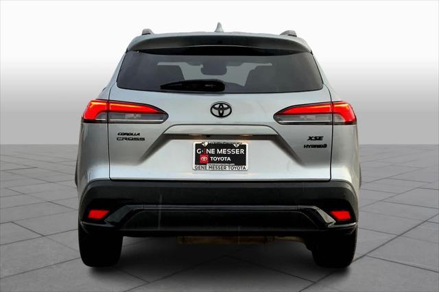 2024 toyota corolla hybrid se