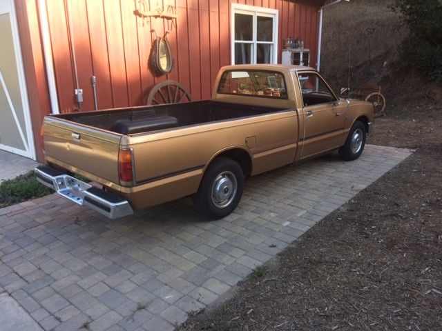 !986 isuzu low millage turbo diesel pup pickup