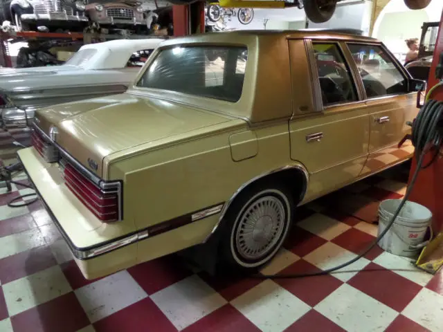 1985 chrysler lebaron 4 door sedan almost like new!!
