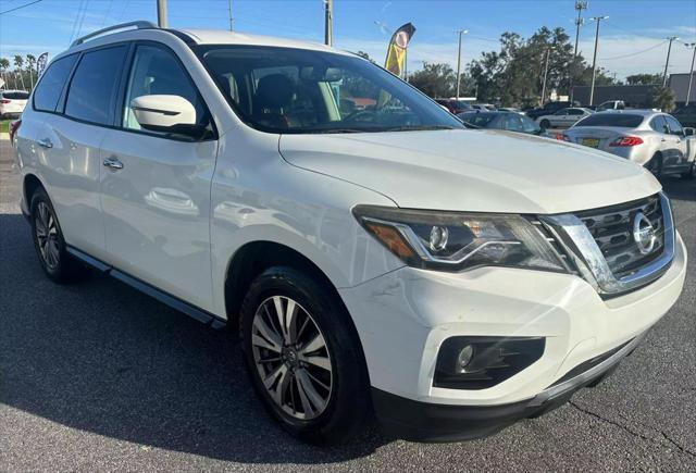 2018 nissan pathfinder sv