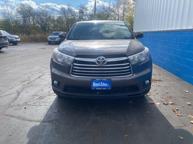 2015 toyota highlander le