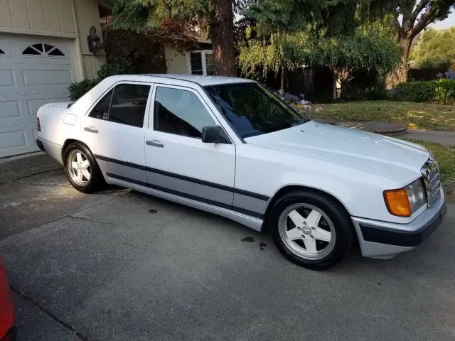 1987 mercedes 260e special edition