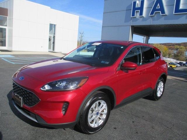 2021 ford escape se