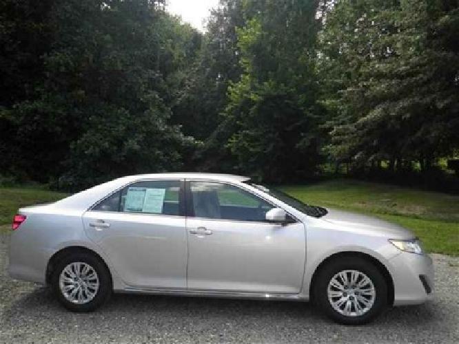 2013 toyota camry le in gloucester, va