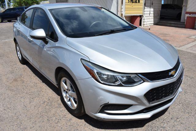 2017 chevrolet cruze ls
