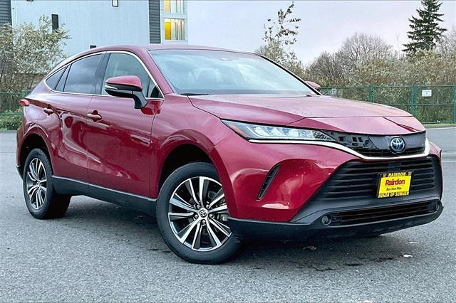 2022 toyota venza le