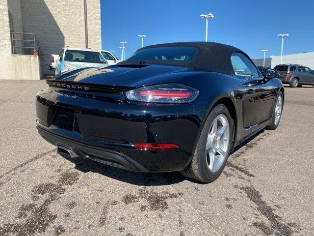 2017 porsche 718 boxster base