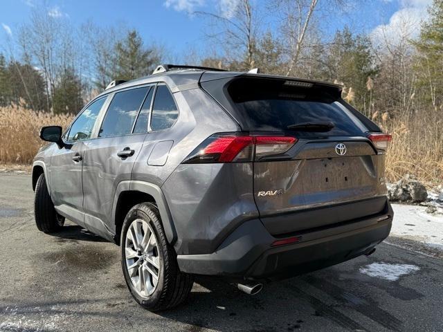 2024 toyota rav4 xle premium