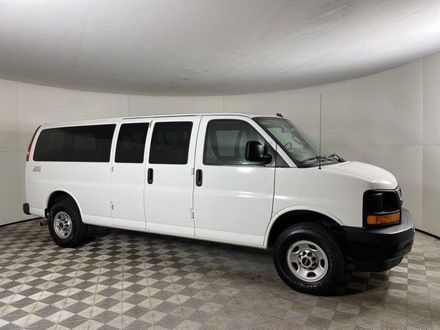2017 gmc savana 3500 ls