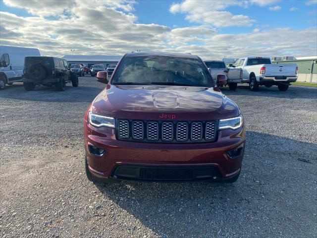 2022 jeep grand cherokee laredo