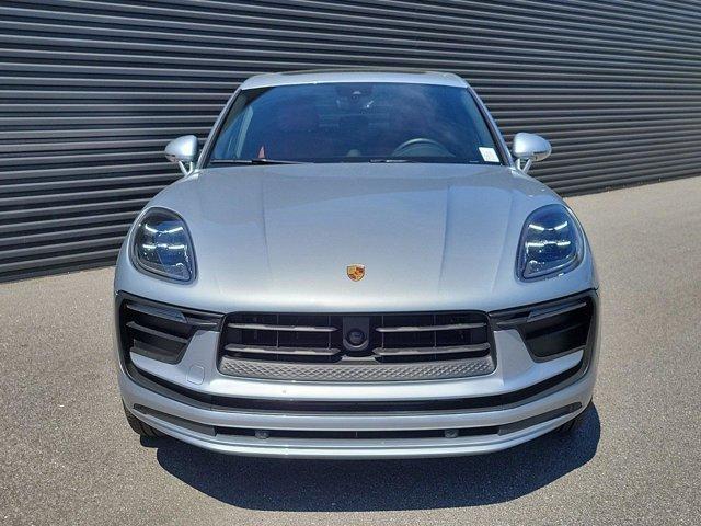 2024 porsche macan t