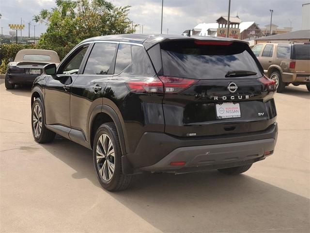2023 nissan rogue sv