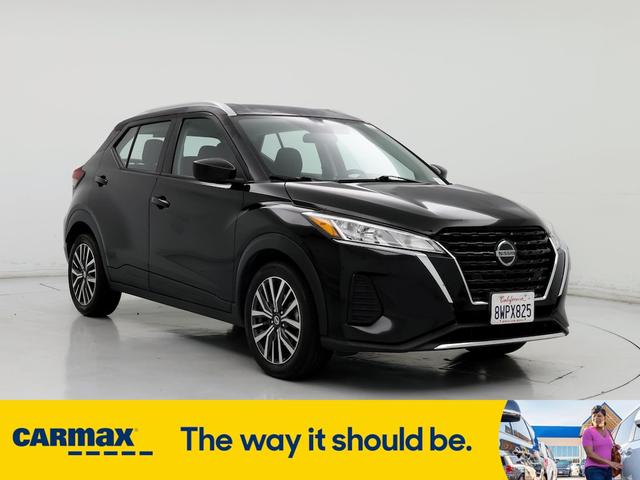 2021 nissan kicks sv