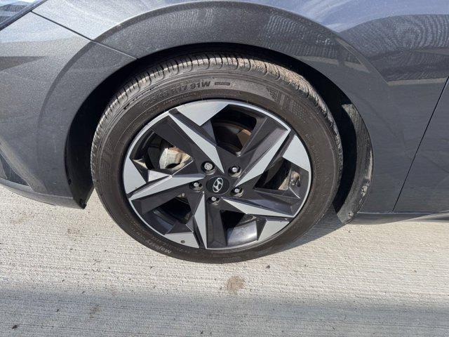 2021 hyundai elantra limited
