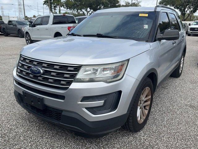 2017 ford explorer base