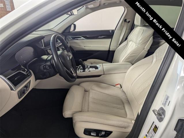 2022 bmw 740 i