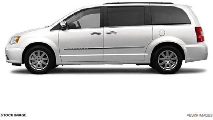 2012 chrysler town & country touring in kendall, fl