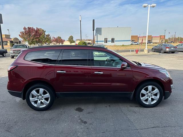 2017 chevrolet traverse 1lt