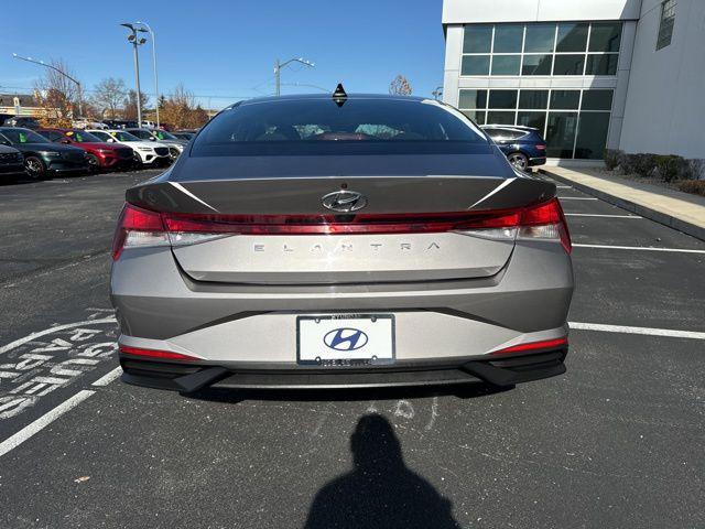 2021 hyundai elantra sel