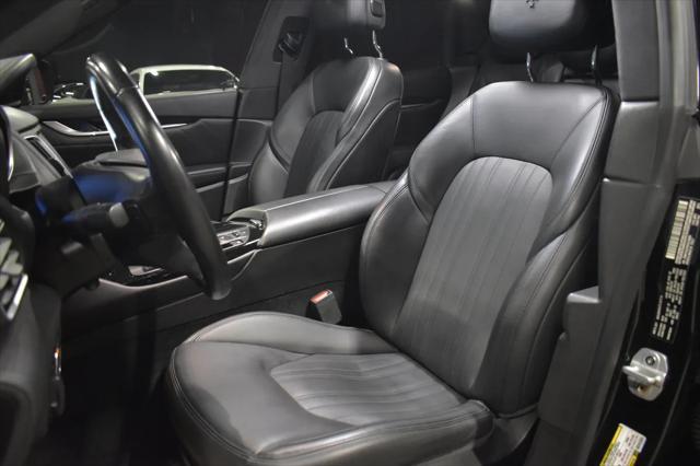 2019 maserati levante base