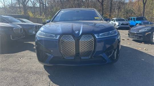 2023 BMW iX