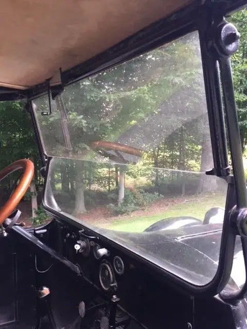 1918 dodge 4 door