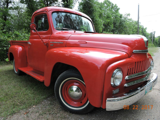 1951 international harvester l-110