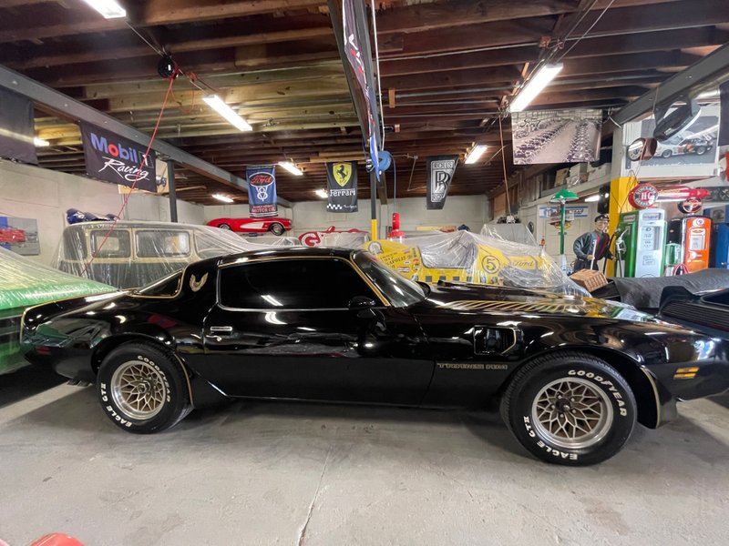 pontiac trans am coupe