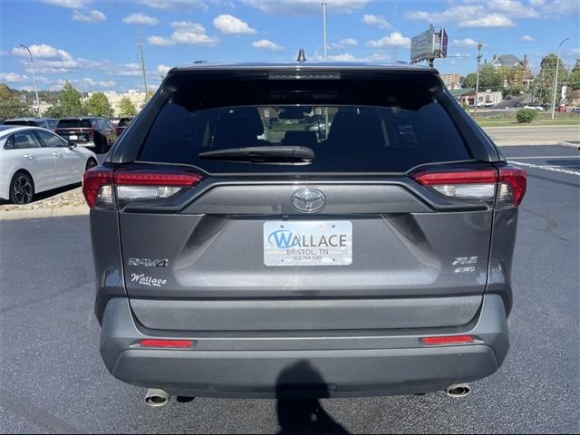 2019 toyota rav4 xle