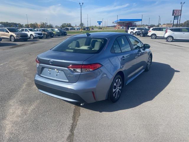 2021 toyota corolla hybrid le