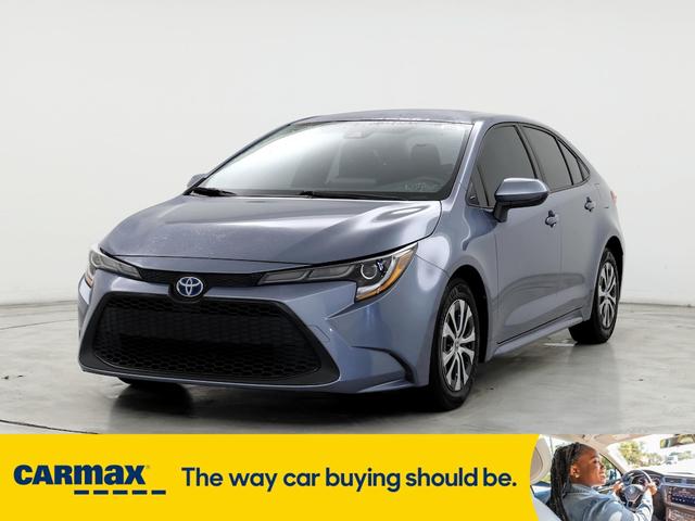 2022 toyota corolla hybrid le