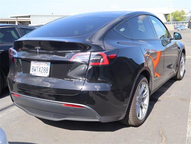 2021 tesla model y long range dual motor all-wheel drive