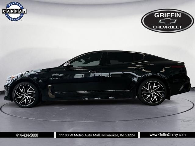 2023 kia stinger gt-line