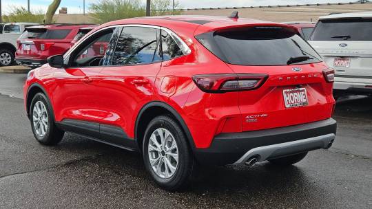 2024 Ford Escape