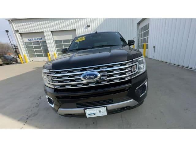 2021 ford expedition max limited in devils lake, north dakota