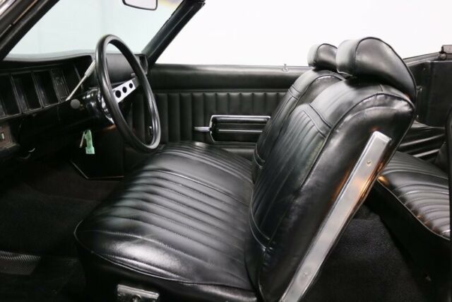 great classic droptop! smooth 350 v8, auto, air, ps/b w/ frt disc, great colors!
