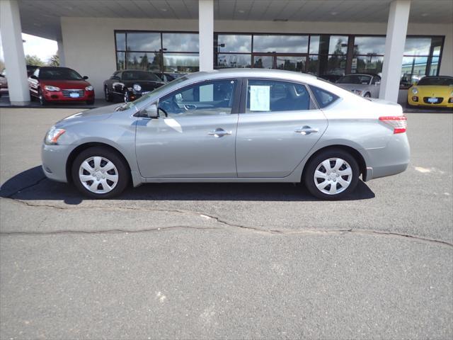 2013 nissan sentra 4dr sdn i4 cvt s