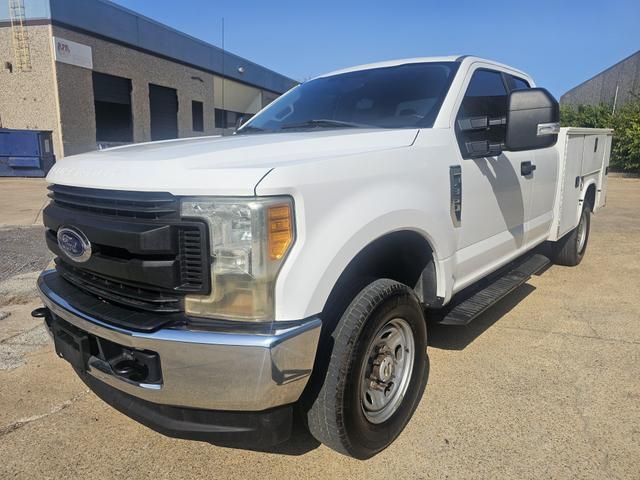 2017 ford f-350 xl