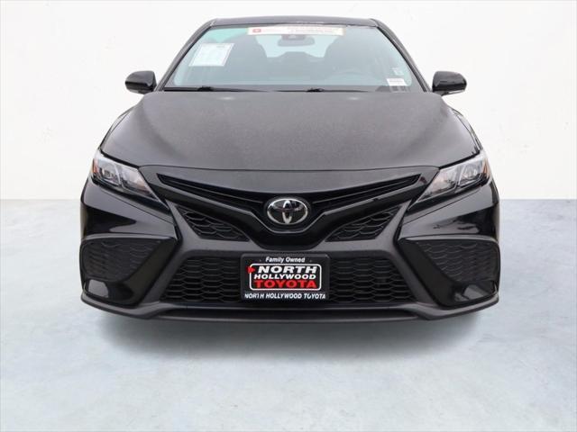 2024 toyota camry se