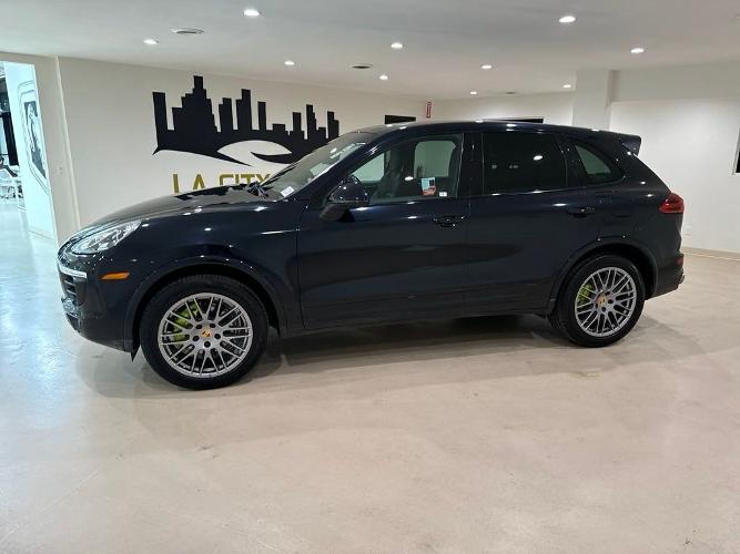 used 2016 porsche cayenne s