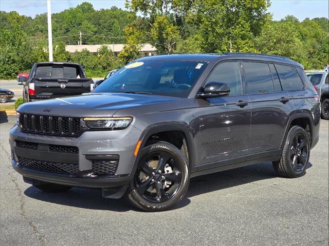 2022 jeep grand cherokee l laredo