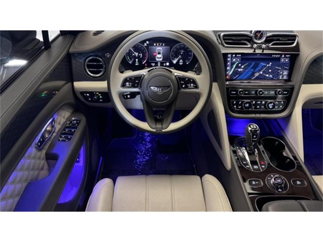 2021 bentley bentayga in anaheim, california